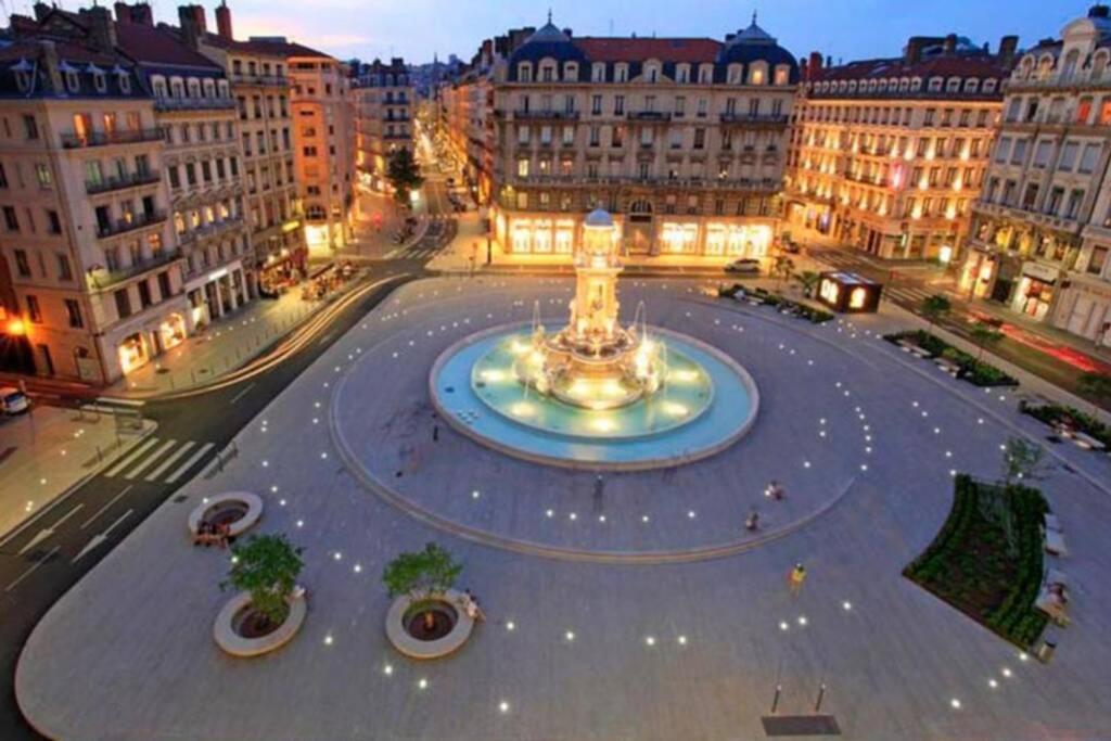 Le Boudoir Apartment Lyon Ngoại thất bức ảnh